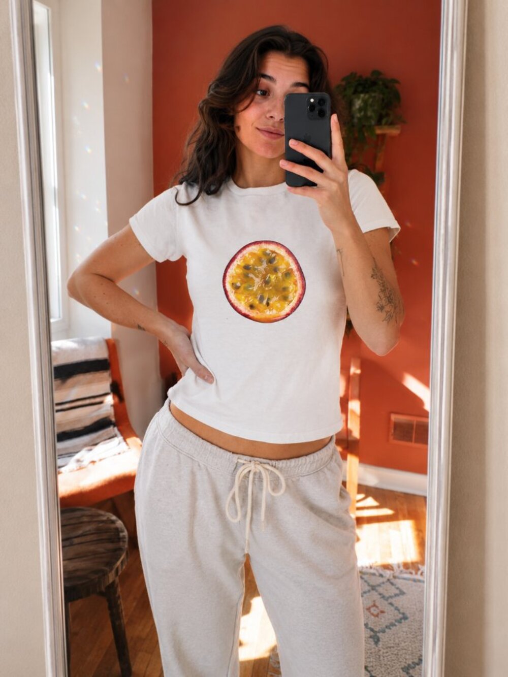 Passion Fruit Graphic Crop Top 💜🍈✨ | Y2K Summer Baby Tee | Tropical Fruit Shir